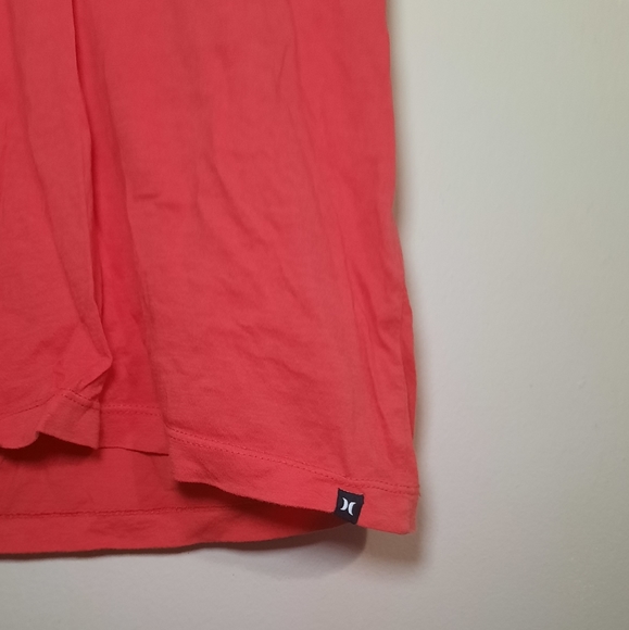 Hurley T-shirt Size Small in Colour Coral - Picture 3 of 4